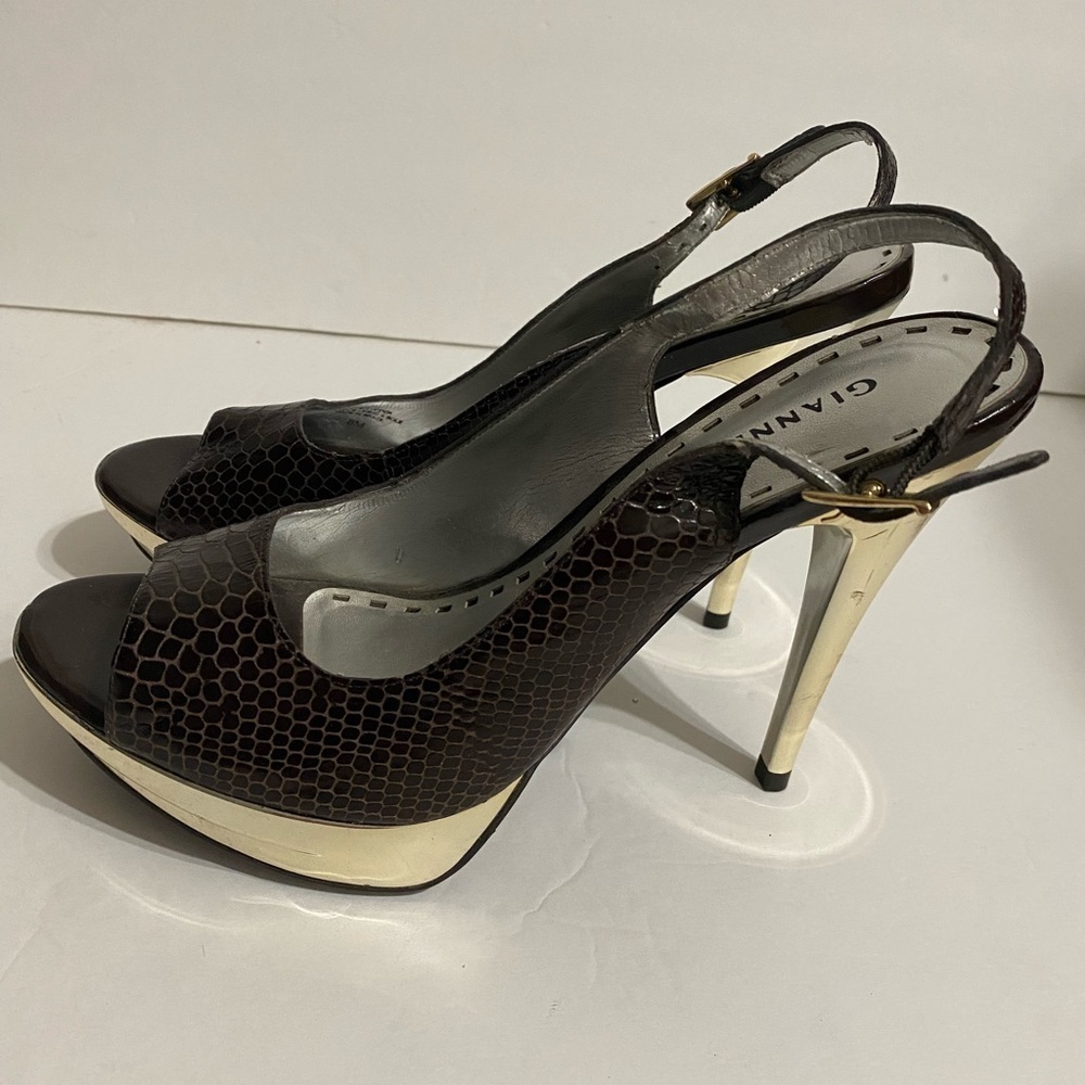 Gianni Bini Women's Brown Courts Size 8M